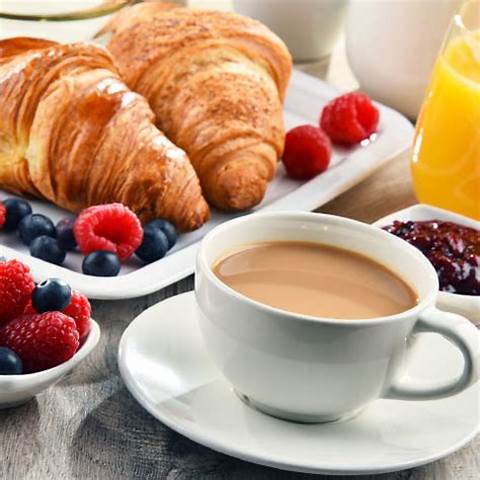 PETIT DEJEUNER (Matin de 6h00 à 10h00)